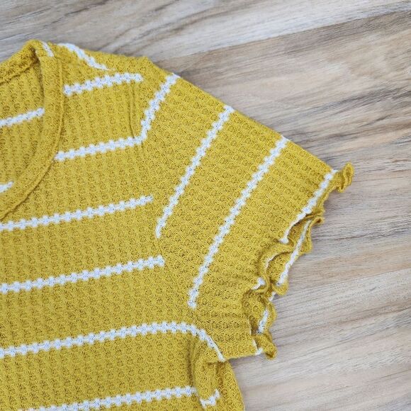💜Anthropologie Caution To The Wind Mustard Cropped Short Sleeve Top Small - Picture 3 of 8